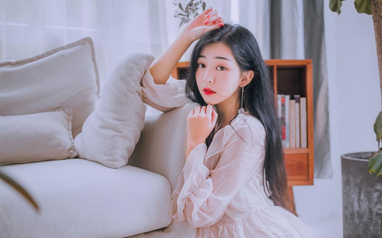 国铁集团：铁路暑运旅客发送量突破两亿人次